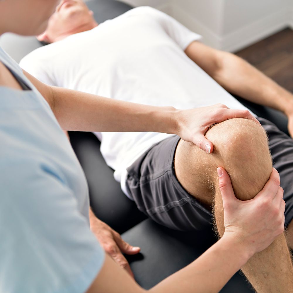 physical therapist for pain management